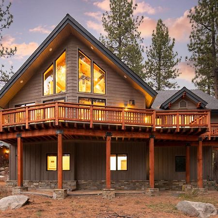 Coyote Moon By Avantstay Cabin Wsauna Mins From Dt Truckee Northstar Dış mekan fotoğraf